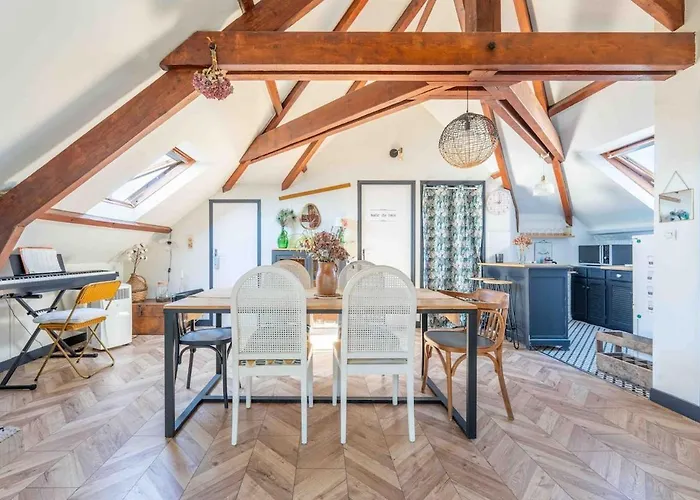 Le Grenier De Lucie Duplex, Wi-fi Apartment Tours